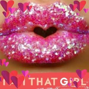 Meet your Posher, Isabel